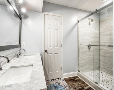 3840 Forsythia Way - Photo Thumbnail 9