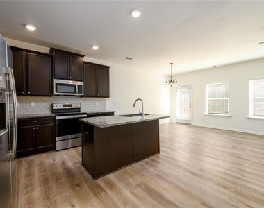 4950 Elm Brook Drive - Photo Thumbnail 6