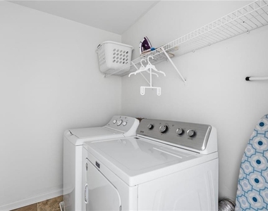 565 Dasheill Lane - Photo Thumbnail 17