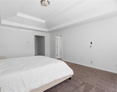 565 Dasheill Lane - Photo Thumbnail 20