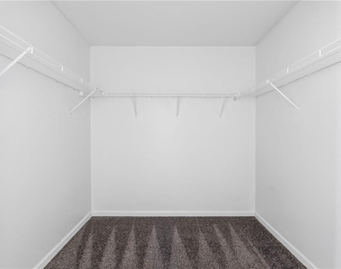 565 Dasheill Lane - Photo Thumbnail 21