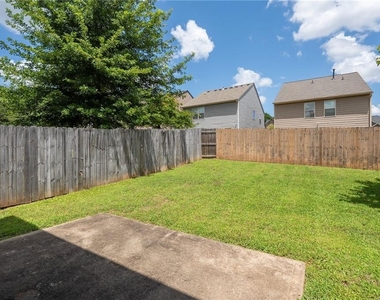 565 Dasheill Lane - Photo Thumbnail 28