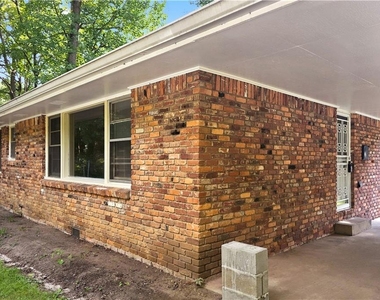 2798 Dearwood Drive Sw - Photo Thumbnail 16