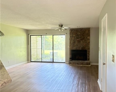 3241 Tennington Place - Photo Thumbnail 4