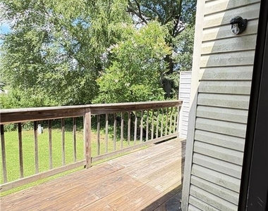 3241 Tennington Place - Photo Thumbnail 15