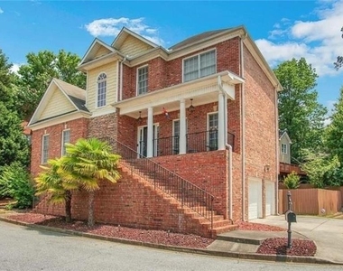 1711 Summit Glen Lane - Photo Thumbnail 4