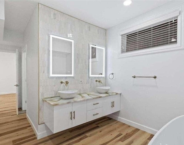 1711 Summit Glen Lane - Photo Thumbnail 12