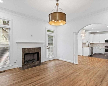 1711 Summit Glen Lane - Photo Thumbnail 36