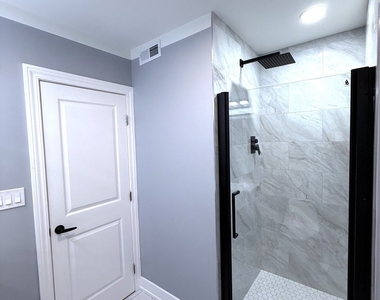 2233 S Spaulding Avenue - Photo Thumbnail 6
