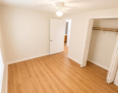 33 Stewart Church Road - Photo Thumbnail 12