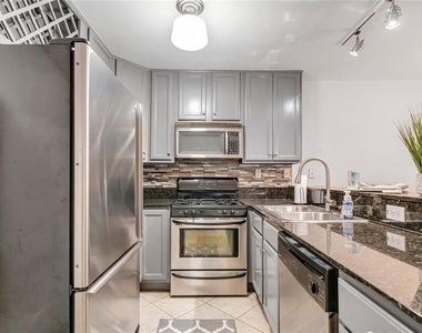 1445 Monroe Drive - Photo Thumbnail 16