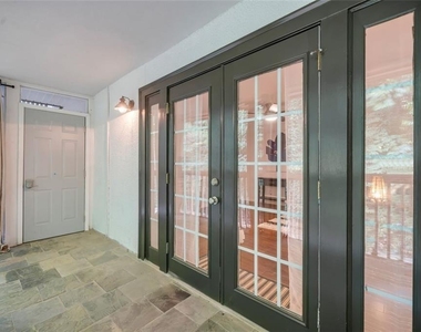 1445 Monroe Drive - Photo Thumbnail 21
