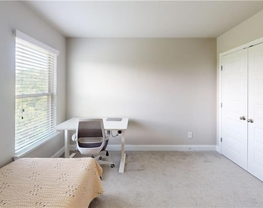 339 Cherryhill Lane - Photo Thumbnail 11
