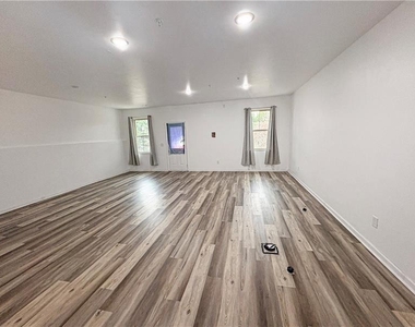 339 Cherryhill Lane - Photo Thumbnail 2