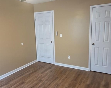 5595 Wells Circle - Photo Thumbnail 19