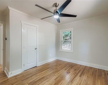 1191 Beechview Drive Se - Photo Thumbnail 14