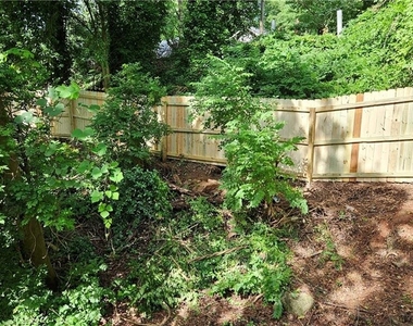 1191 Beechview Drive Se - Photo Thumbnail 29