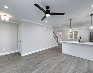 6290 Akins Way - Photo Thumbnail 4