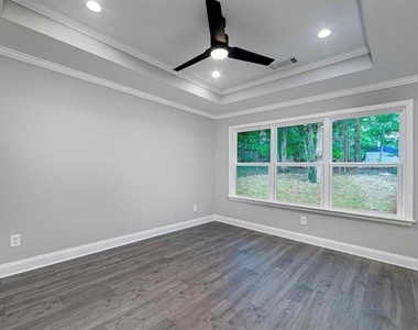 6290 Akins Way - Photo Thumbnail 10