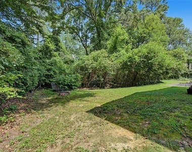 2430 Coosawattee Drive Ne - Photo Thumbnail 26