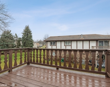 214 Manor Drive - Photo Thumbnail 15