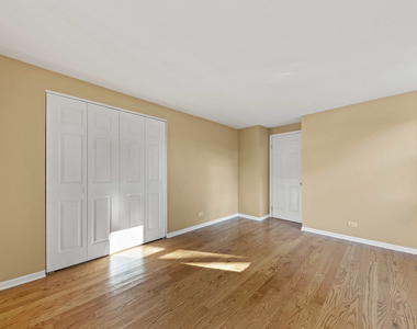 1121 Belmar Lane - Photo Thumbnail 17