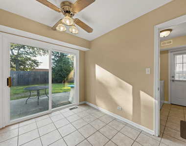 1121 Belmar Lane - Photo Thumbnail 13
