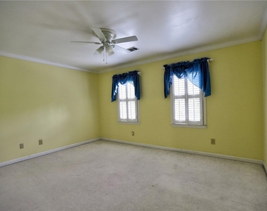 2101 Mark Hall Court - Photo Thumbnail 22