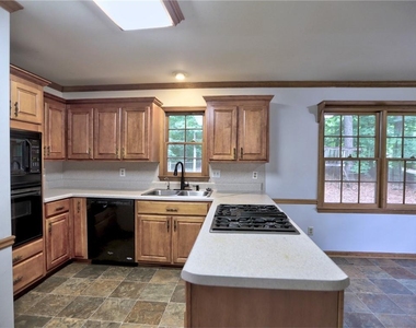 2101 Mark Hall Court - Photo Thumbnail 13