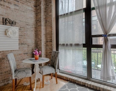 1040 W Adams Street - Photo Thumbnail 6