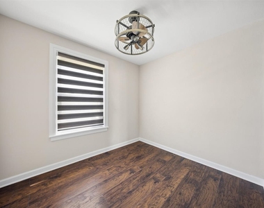 1798 Howard Avenue - Photo Thumbnail 1