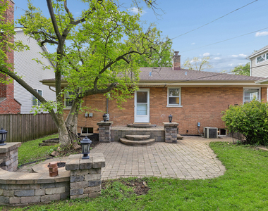 893 S Poplar Avenue - Photo Thumbnail 15