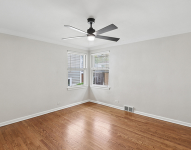 893 S Poplar Avenue - Photo Thumbnail 10