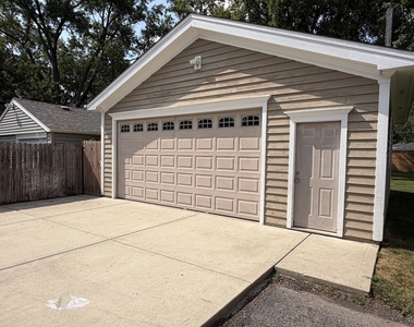 2204 Campbell Street - Photo Thumbnail 14