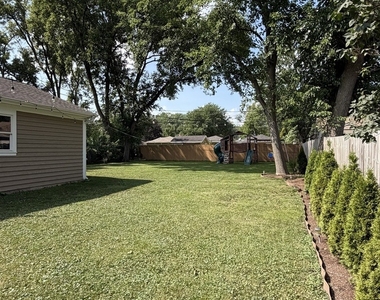 2204 Campbell Street - Photo Thumbnail 16