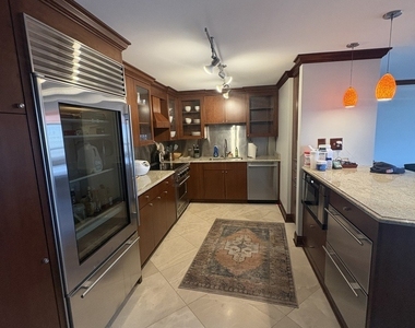 201 E Chestnut Street - Photo Thumbnail 1