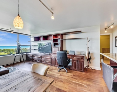 1850 N Clark Street - Photo Thumbnail 4