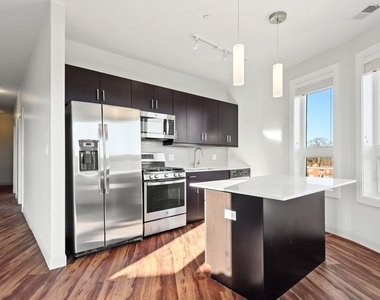 555 Roger Williams Avenue - Photo Thumbnail 8