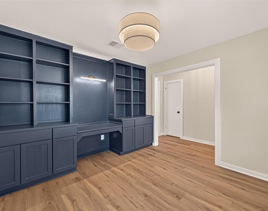 22110 Provincial Boulevard - Photo Thumbnail 8