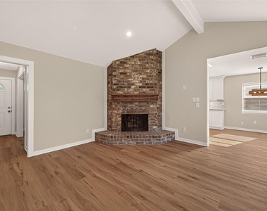 22110 Provincial Boulevard - Photo Thumbnail 9
