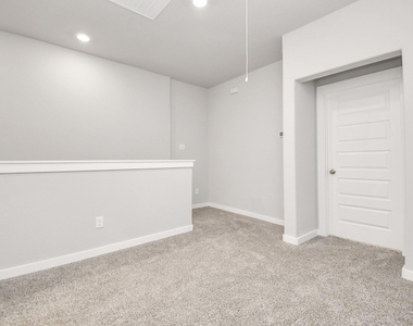 17129 White Acer Way - Photo Thumbnail 20
