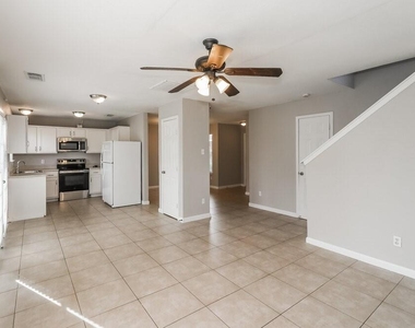 7423 Village Lake Drive - Photo Thumbnail 3