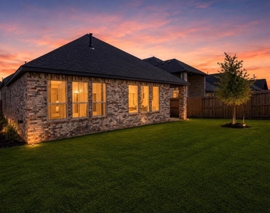 31915 Sky Ridge Lane - Photo Thumbnail 2