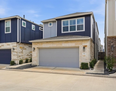 1516 Lakeline Oak Drive - Photo Thumbnail 1