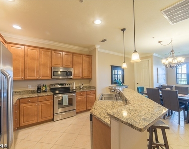 11907 Adoncia Way - Photo Thumbnail 8