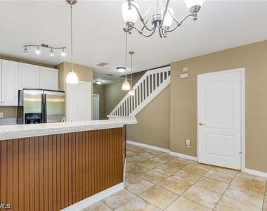 8599 Athena Court - Photo Thumbnail 7