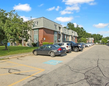 3 New Haven - Photo Thumbnail 23