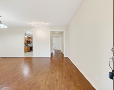 11630 Forest Wind Lane - Photo Thumbnail 6