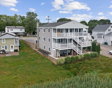 497 Winnacunnet - Photo Thumbnail 1