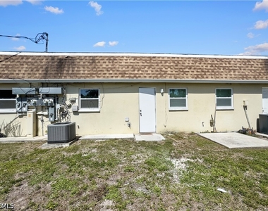 6617 Warwick Circle - Photo Thumbnail 31